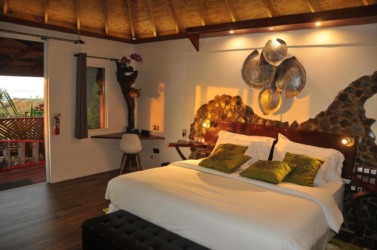 Mango Island Lodges Saint Joseph Екстер'єр фото